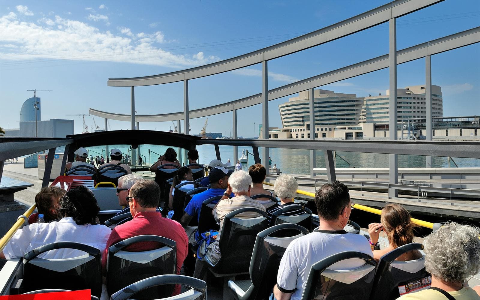 Barcelona City Tour : Tour en bus Hop-On Hop-Off à Barcelone - image 4