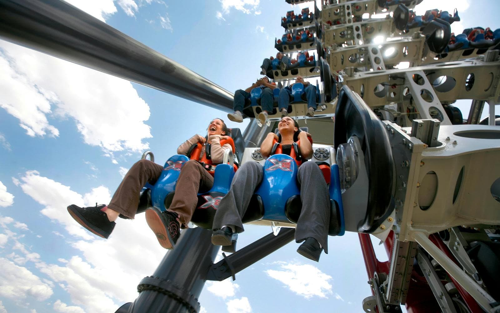 Billets d'une journée pour Six Flags Magic Mountain - image 9