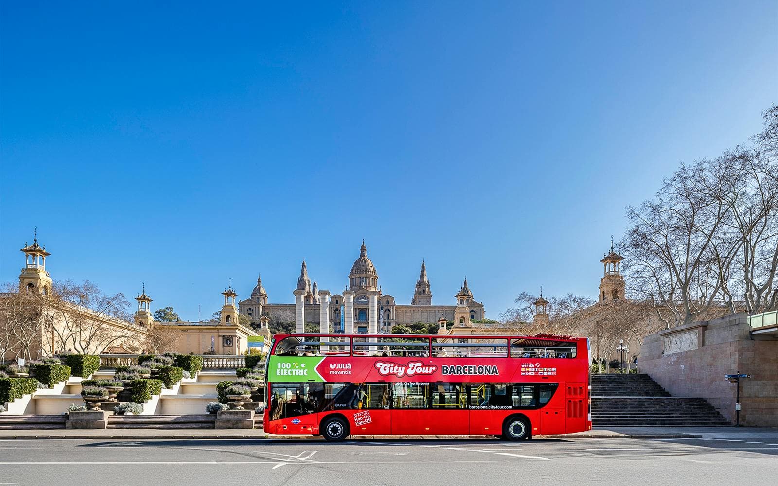 Barcelona City Tour : Tour en bus Hop-On Hop-Off à Barcelone - image 2