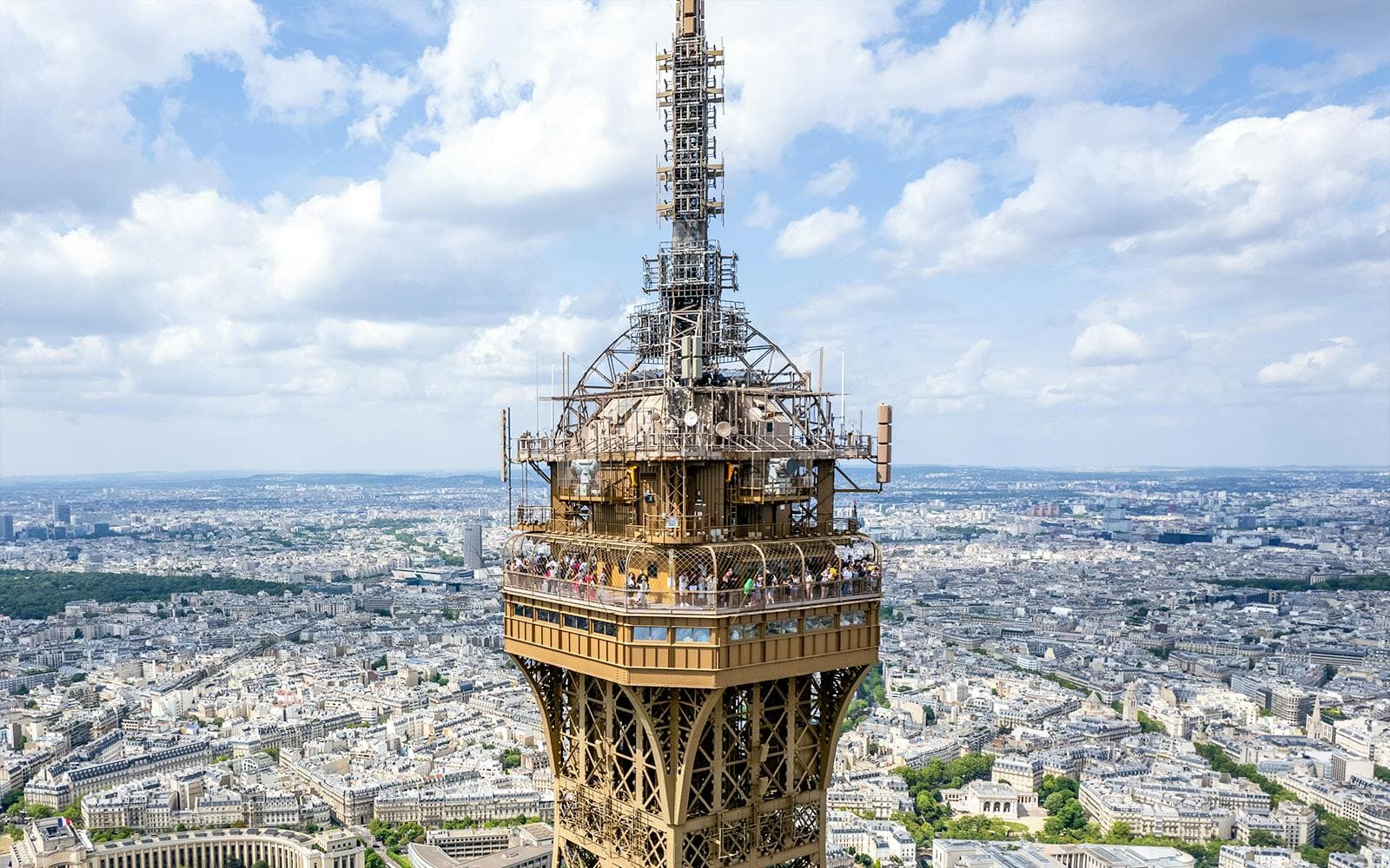Visite guidée de la Tour Eiffel en ascenseur : Accès réservé au sommet ou au deuxième étage - image 2