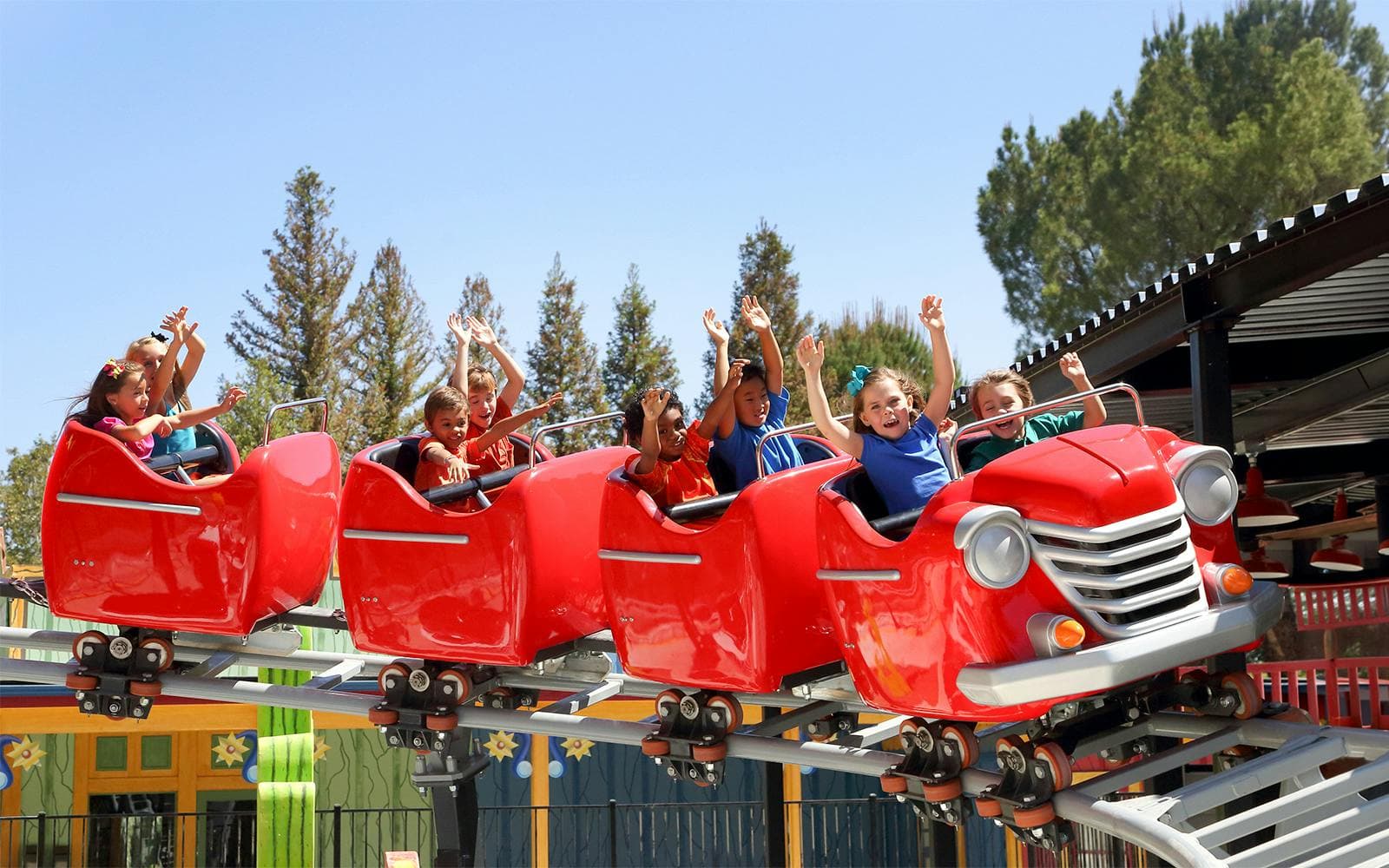 Billets d'une journée pour Six Flags Magic Mountain - image 4