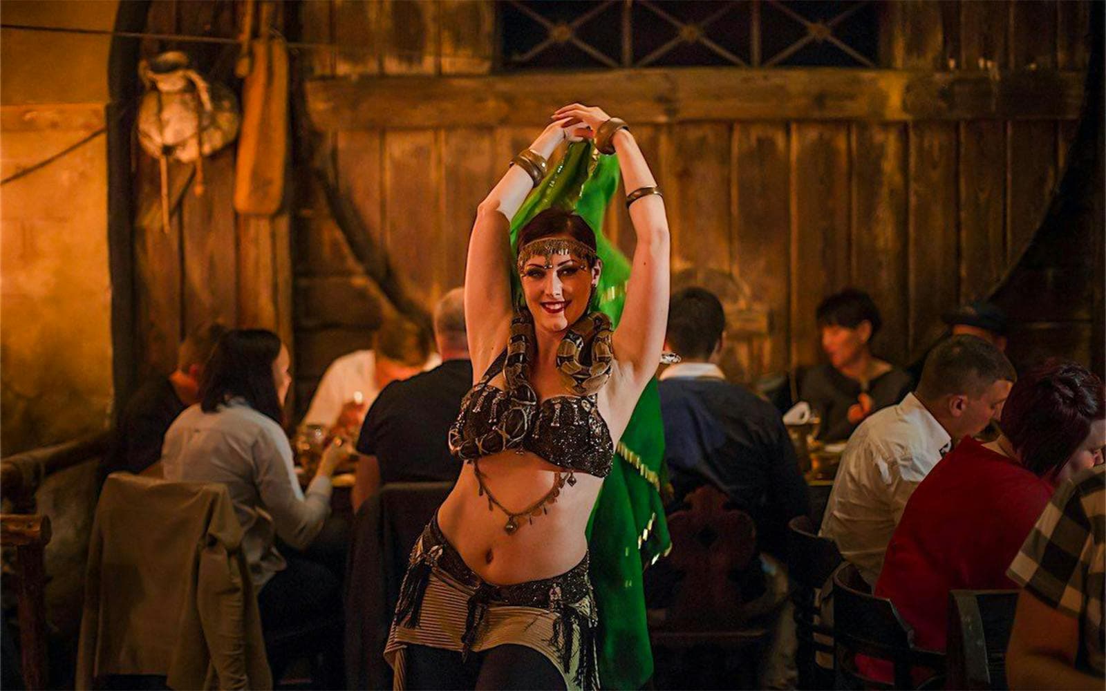 Dîner-spectacle médiéval avec boissons à volonté - image 8