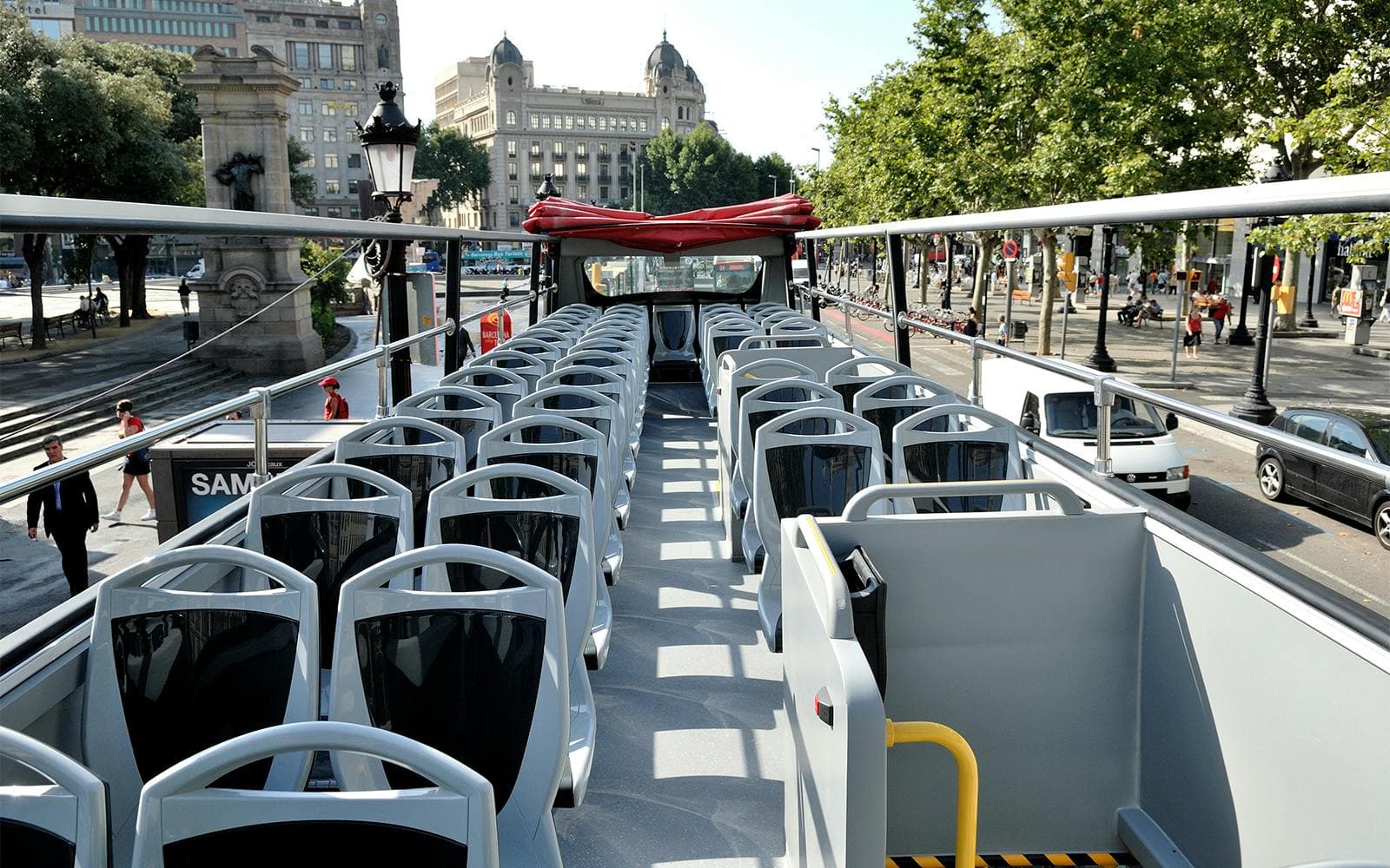 Barcelona City Tour : Tour en bus Hop-On Hop-Off à Barcelone - image 3